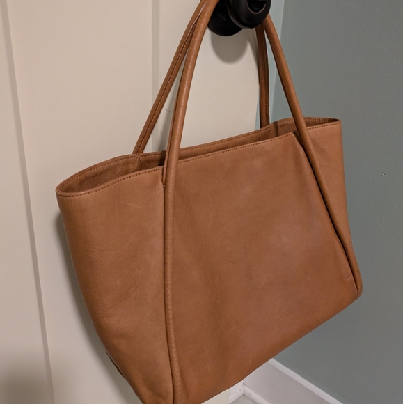 Mark & Graham Milano Leather Tote - Picture 5 of 6